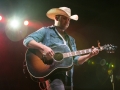 Luke-Combs-2