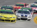 Matt Kenseth races Jimmie Johnson off turn four