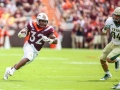 September 8, 2018: Virginia Tech Hokies running back Steven Peoples (32) break out of the backfield for a first down during NCAA football action between the William & Mary Tribe and the Virginia Tech Hokies at Lane Stadium in Blacksburg, VA. Jonathan Huff/CSM